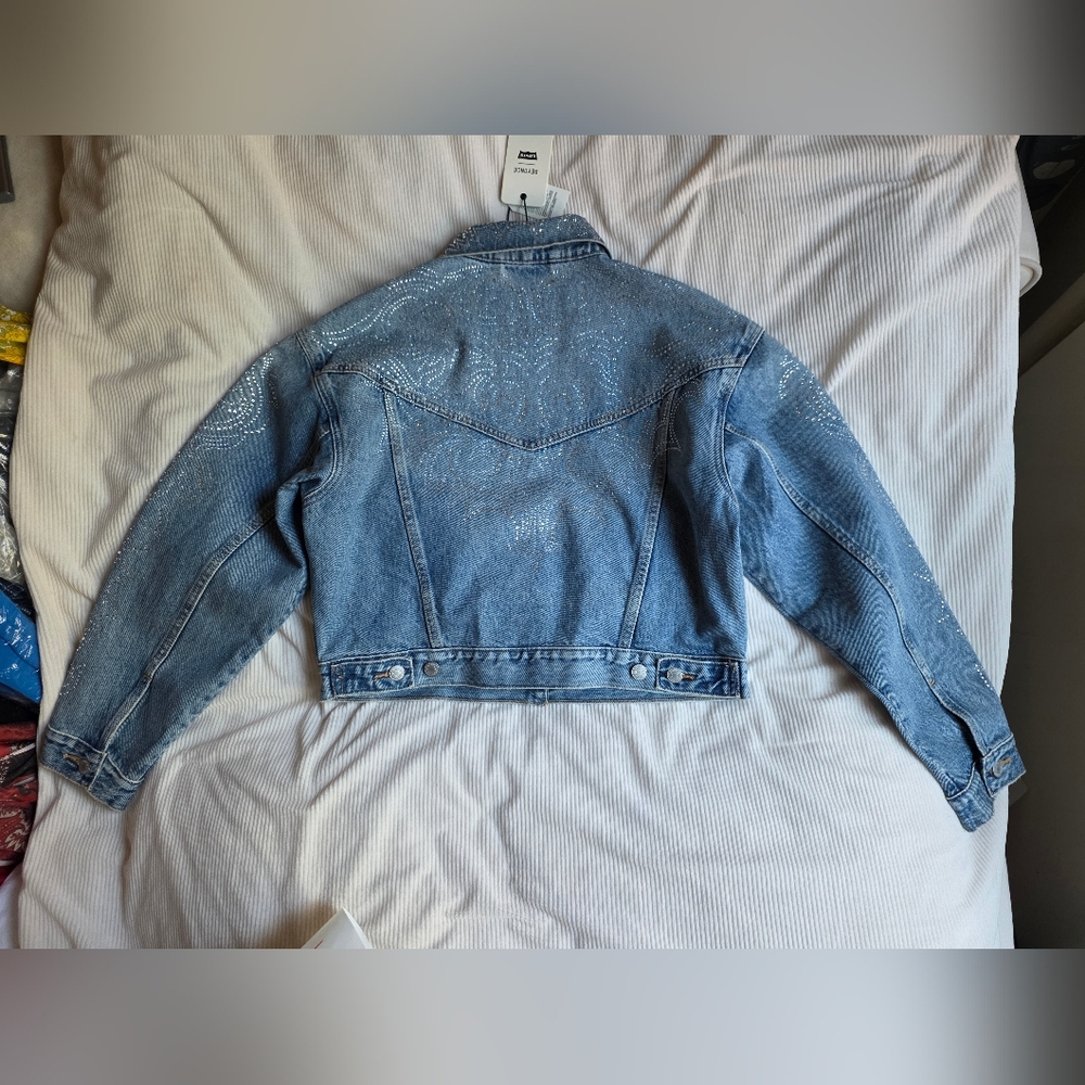 Beyoncé X Levi’s® Shrunken '90s Trucker Jacket Western Crystal Dark Blue Bnwt - Picture 14 of 16